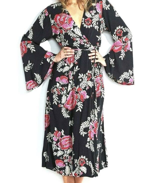 Billabong Dresses & Skirts - Billabong Women's Floral Whispers Wrap Dress Size Med Black Multi Bell Sleeves